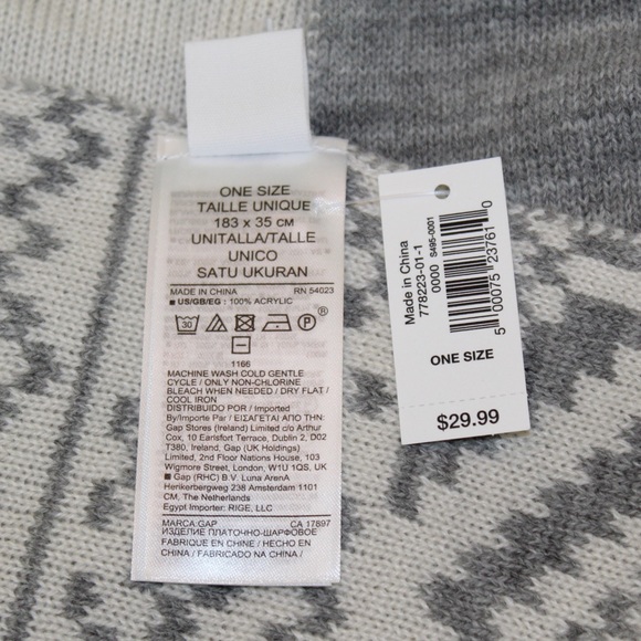 Gap fair isle scarf (NWT) - Picture 9 of 9